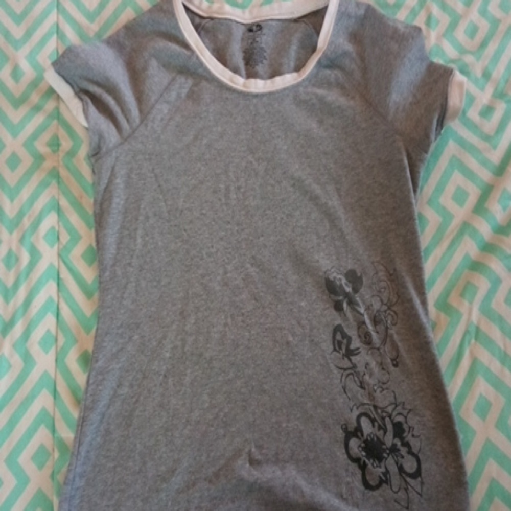 Active wear Girls shirt